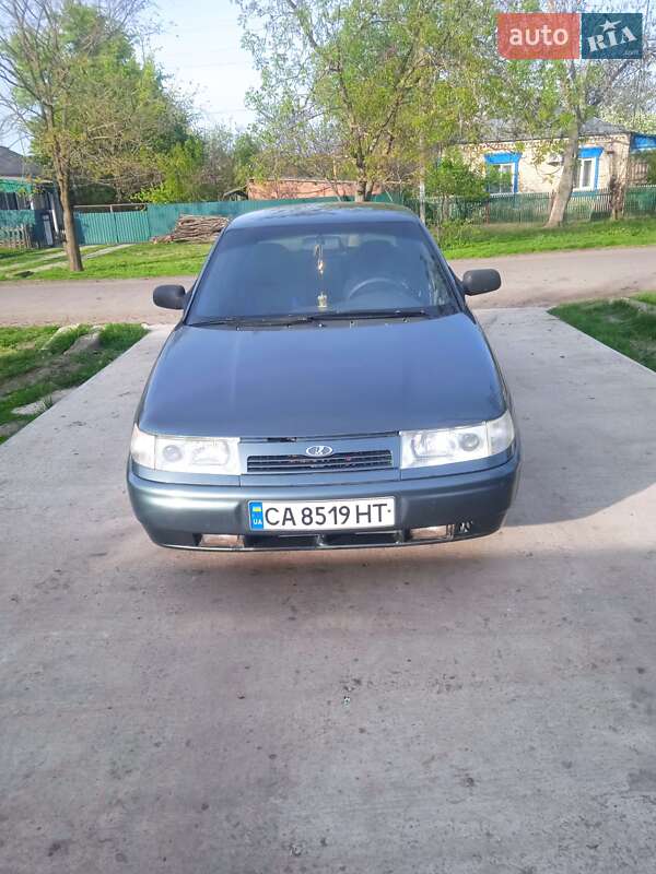 Седан ВАЗ / Lada 2110 2009 в Николаеве