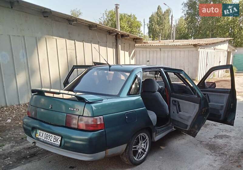 Седан ВАЗ / Lada 2110 2002 в Харькове