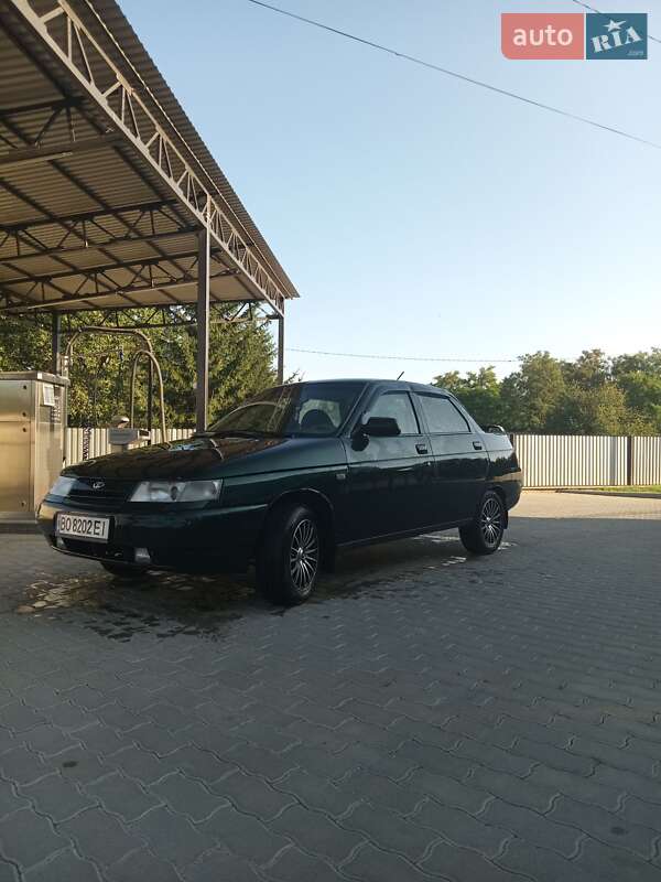ВАЗ / Lada 2110 2002