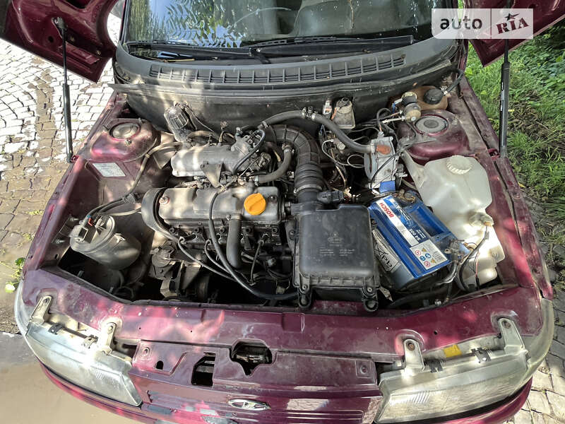 ВАЗ / Lada 2110 2000
