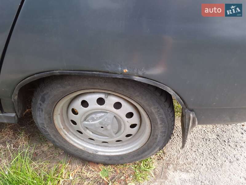 Седан ВАЗ / Lada 2110 2001 в Полонному