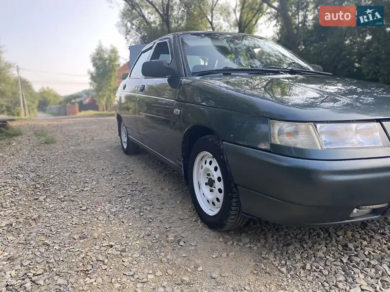 ВАЗ / Lada 2110
