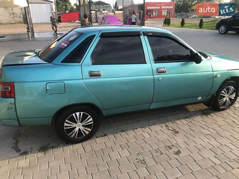 Седан ВАЗ / Lada 2110 2000 в Рогатине