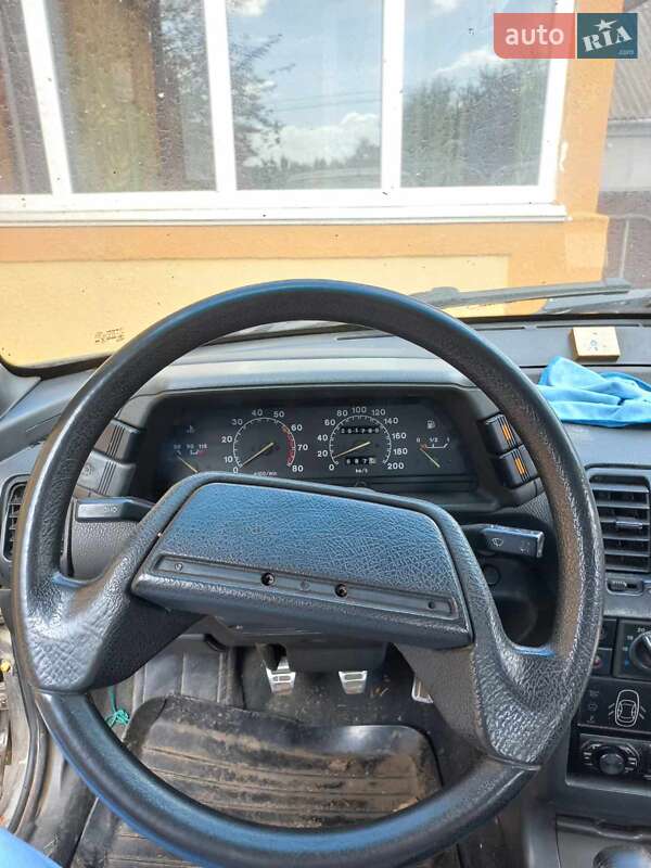 Седан ВАЗ / Lada 2110 2000 в Хмельницком