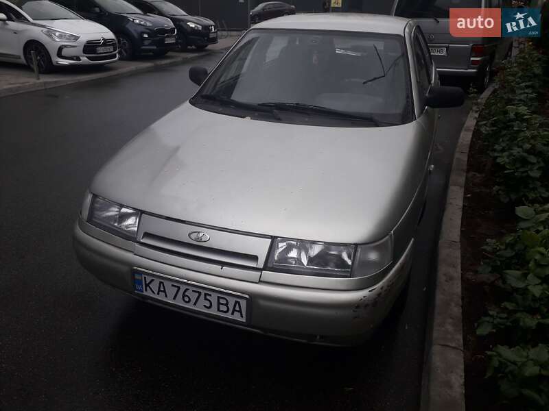 Седан ВАЗ / Lada 2110 2005 в Киеве
