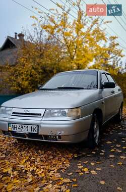 Седан ВАЗ / Lada 2110 2001 в Краматорську
