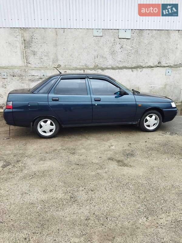 Седан ВАЗ / Lada 2110 2005 в Каневе фото 12 Седан ВАЗ / Lada 2110 2005 в Каневе