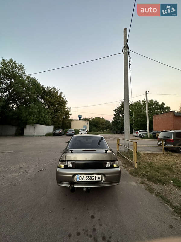 Седан ВАЗ / Lada 2110 2001 в Кропивницком