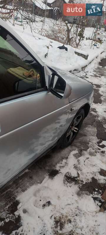 Седан ВАЗ / Lada 2110 2002 в Первомайске