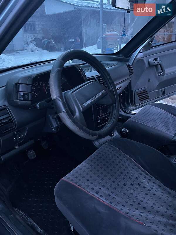 Седан ВАЗ / Lada 2110 2001 в Дубно