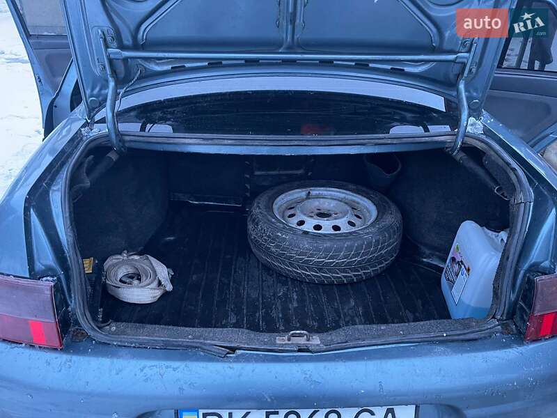 Седан ВАЗ / Lada 2110 2001 в Дубно