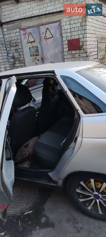 Седан ВАЗ / Lada 2110 2006 в Черкассах