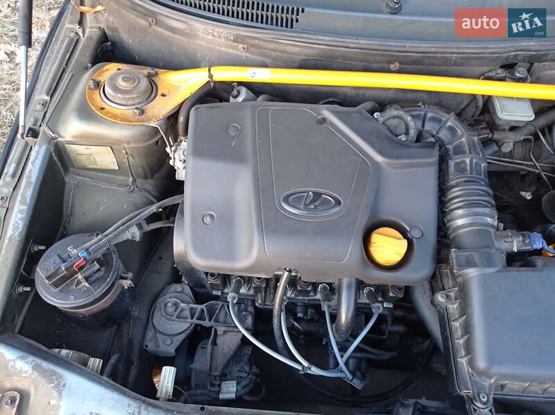 Седан ВАЗ / Lada 2110 2005 в Гнивани фото 4 Седан ВАЗ / Lada 2110 2005 в Гнивани