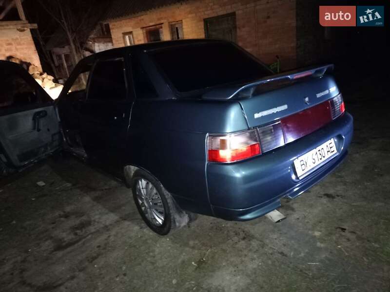 Седан ВАЗ / Lada 2110 2003 в Карловке