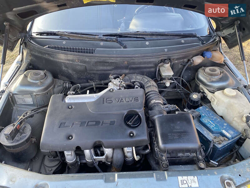 Седан ВАЗ / Lada 2110 2004 в Сновске