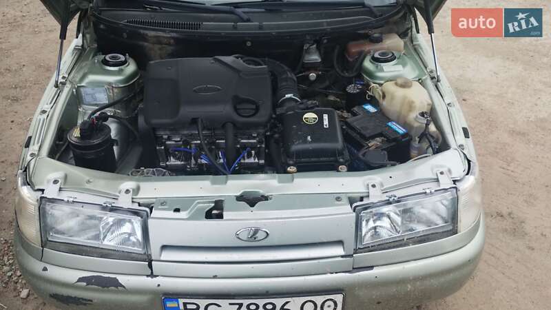 Седан ВАЗ / Lada 2110 2005 в Новом Роздоле