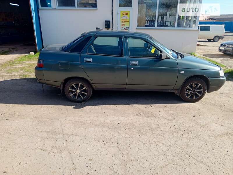 Седан ВАЗ / Lada 2110 2005 в Жмеринке