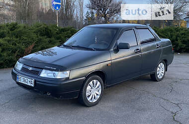 Седан ВАЗ / Lada 2110 2006 в Николаеве