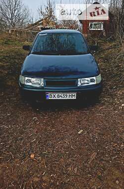 Седан ВАЗ / Lada 2110 2001 в Деражне