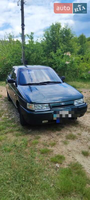 Седан ВАЗ / Lada 2110 2001 в Харькове