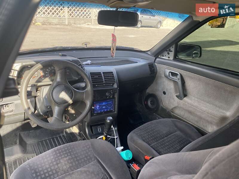 ВАЗ / Lada 2110 2002