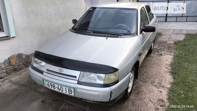 Седан ВАЗ / Lada 2110 2002 в Городенці