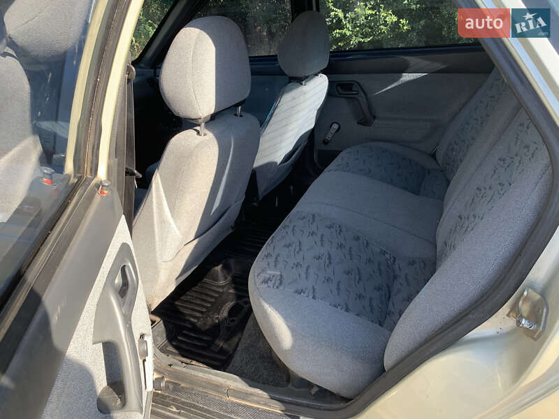 Седан ВАЗ / Lada 2110 2006 в Первомайську