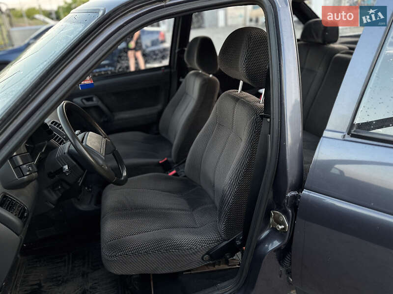 Седан ВАЗ / Lada 2110 2000 в Запорожье фото 7 Седан ВАЗ / Lada 2110 2000 в Запорожье