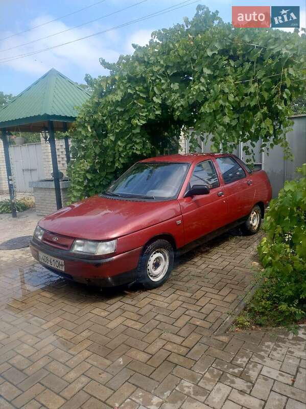 Седан ВАЗ / Lada 2110 2000 в Кропивницком