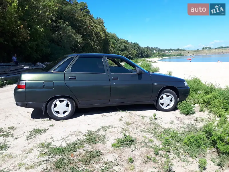 ВАЗ / Lada 2110