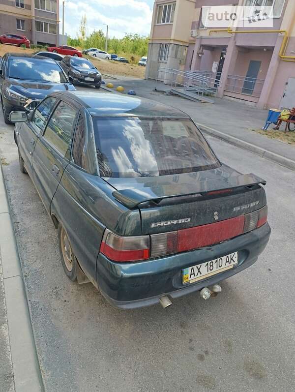 Седан ВАЗ / Lada 2110 2002 в Харькове