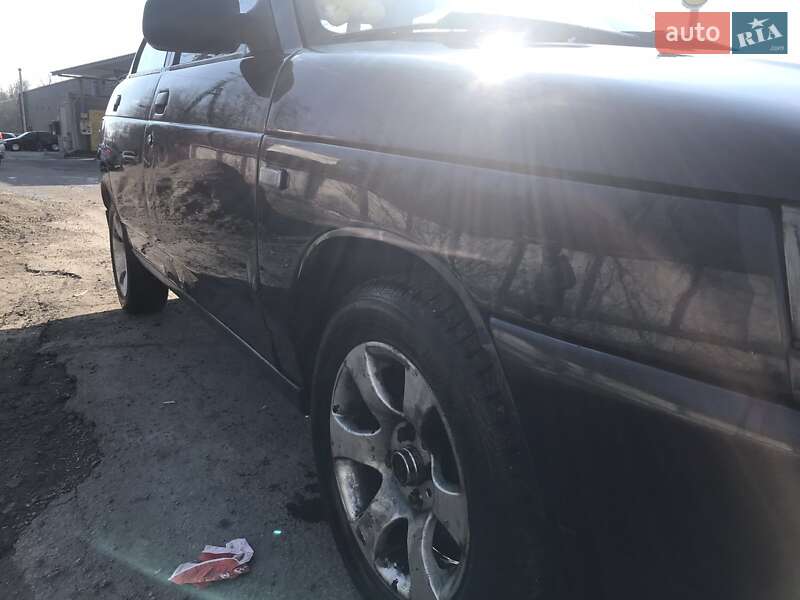 Седан ВАЗ / Lada 2110 2004 в Киеве
