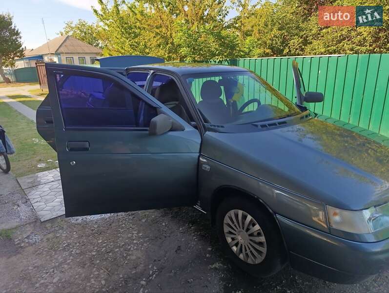 Седан ВАЗ / Lada 2110 2009 в Черкасах