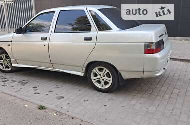 Седан ВАЗ 2110 2005 в 