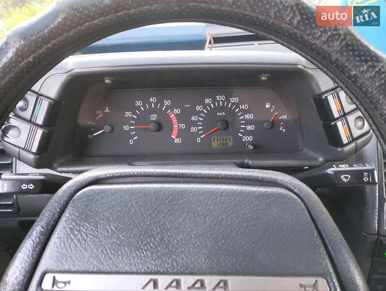 Седан ВАЗ / Lada 2110 2005 в Днепре