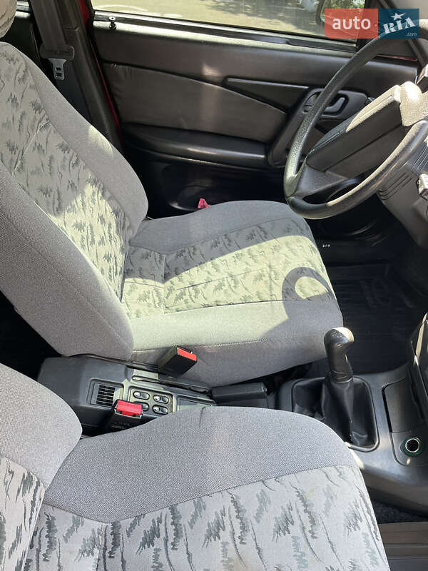 Седан ВАЗ / Lada 2110 2005 в Измаиле фото 12 Седан ВАЗ / Lada 2110 2005 в Измаиле