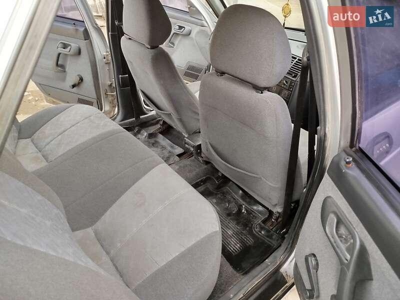 Седан ВАЗ / Lada 2110 2005 в Теофиполе