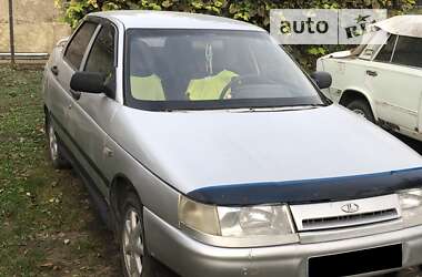 Седан ВАЗ / Lada 2110 2002 в Здолбуніві