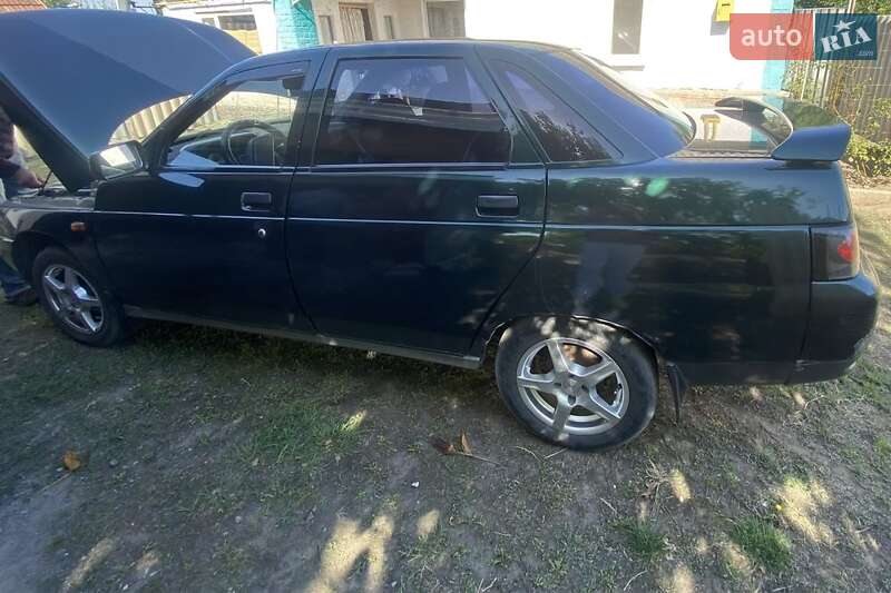 Седан ВАЗ / Lada 2110 2002 в Синельниково