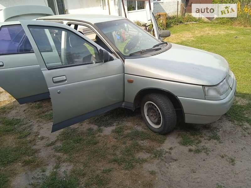 Седан ВАЗ / Lada 2110 2002 в Дубровице фото 5 Седан ВАЗ / Lada 2110 2002 в Дубровице