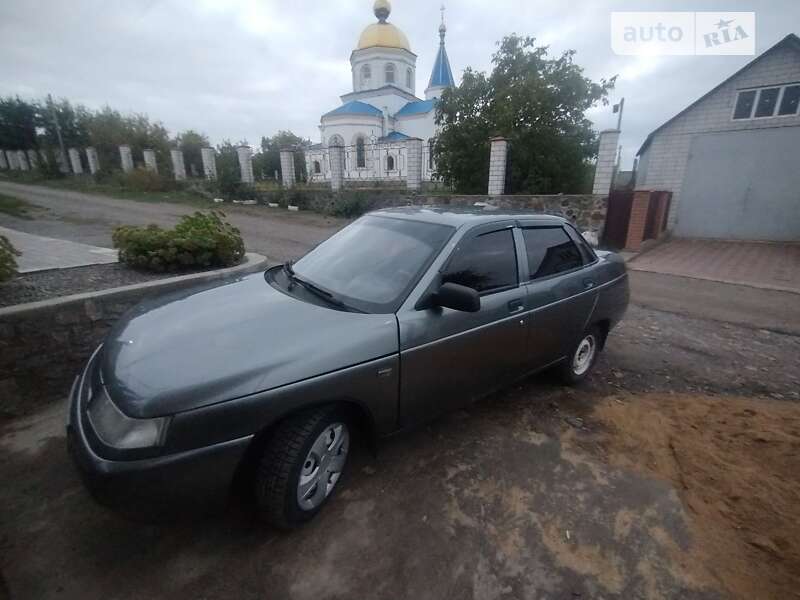 Седан ВАЗ / Lada 2110 2005 в Первомайську