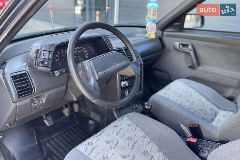 Седан ВАЗ / Lada 2110 2006 в Ровно фото 7 Седан ВАЗ / Lada 2110 2006 в Ровно