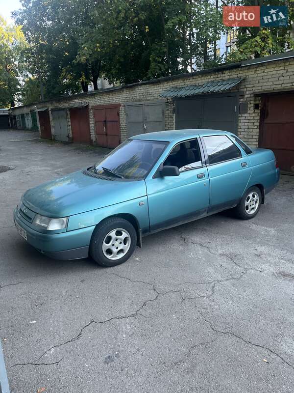 Седан ВАЗ / Lada 2110 1999 в Львові