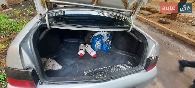 Седан ВАЗ / Lada 2110 2005 в Кривом Роге