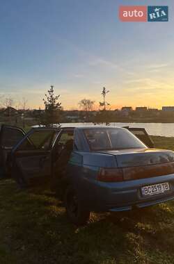 Седан ВАЗ 2110 2001 в 