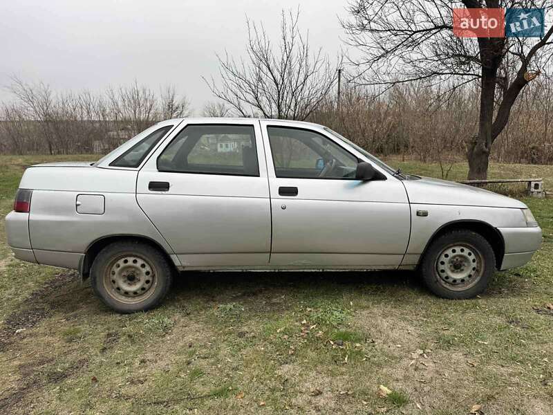Седан ВАЗ / Lada 2110 2006 в Магдалиновке