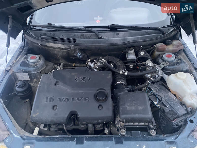 Седан ВАЗ / Lada 2110 2006 в Новгород-Северском