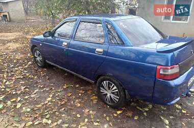 Седан ВАЗ 2110 2001 в 