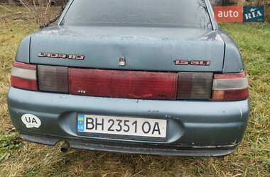 Седан ВАЗ 2110 2001 в 