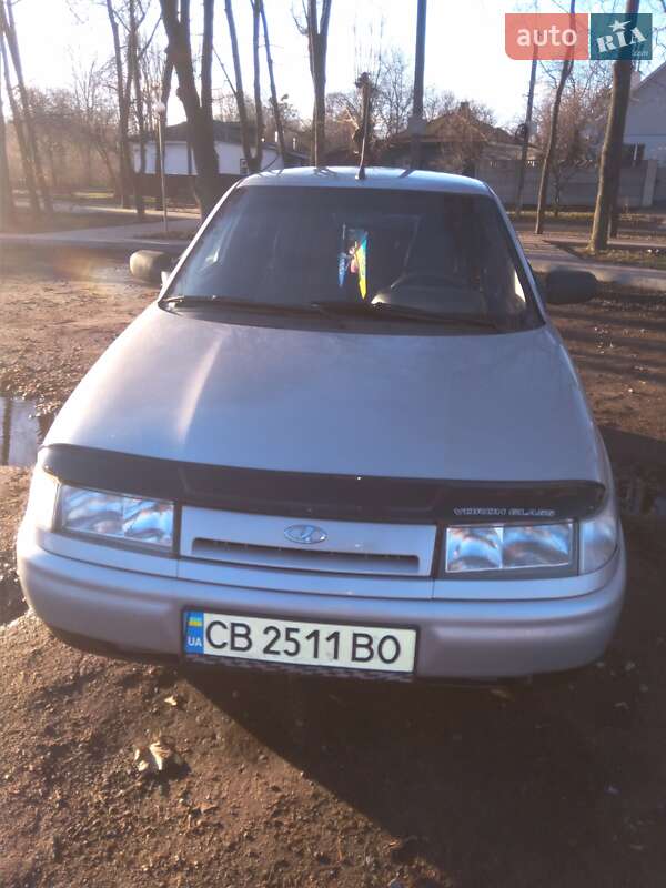 Седан ВАЗ 2110 2002 в 